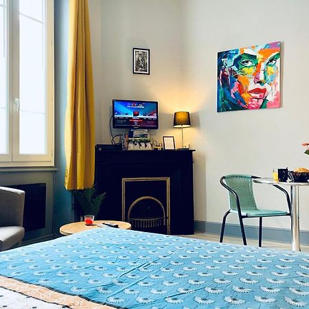 Studio Cosy Avec Jardin Roanne Ngoại thất bức ảnh